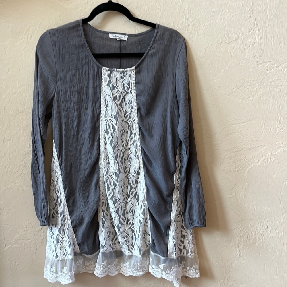Indigo Soul tunic large. Lacy